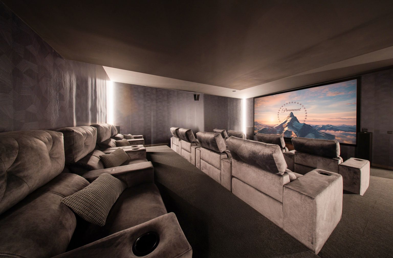 Architectural Masterpiece with Panoramic Views in Monte Mayor, Benahavís