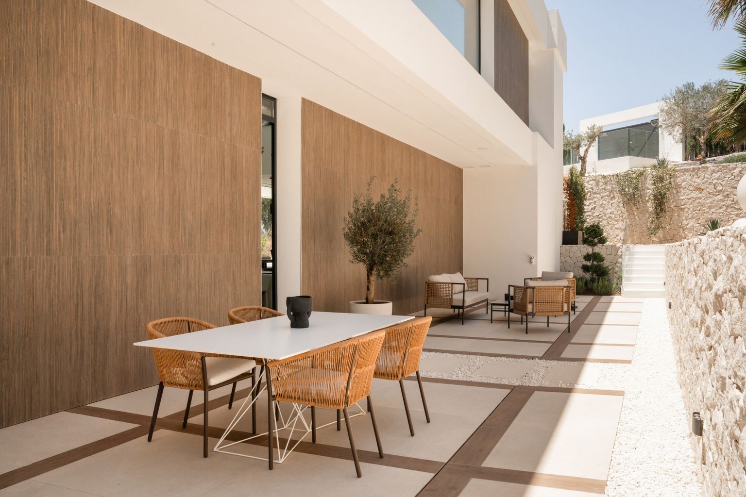 Architectural Masterpiece with Panoramic Views in Monte Mayor, Benahavís