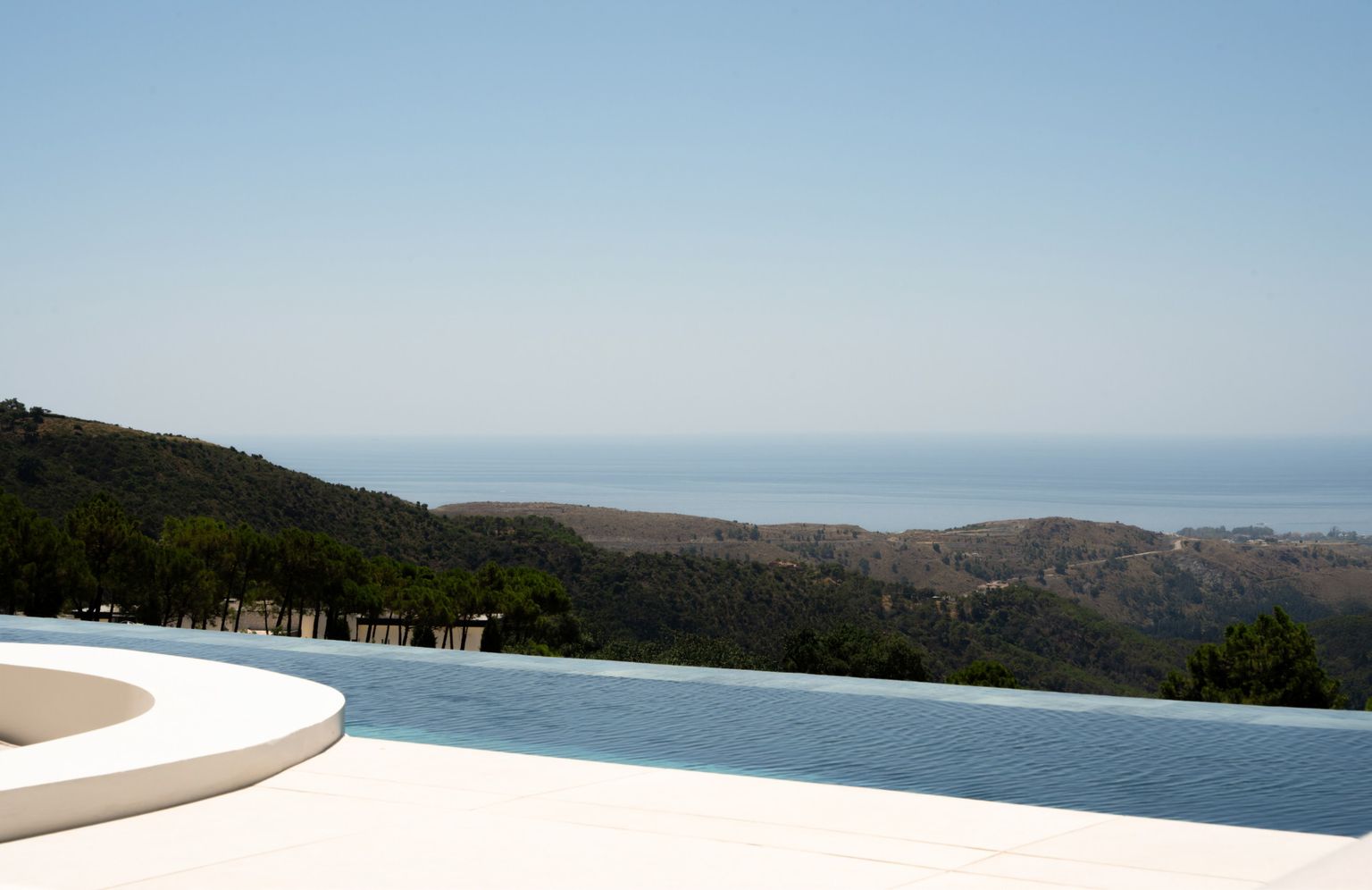 Architectural Masterpiece with Panoramic Views in Monte Mayor, Benahavís