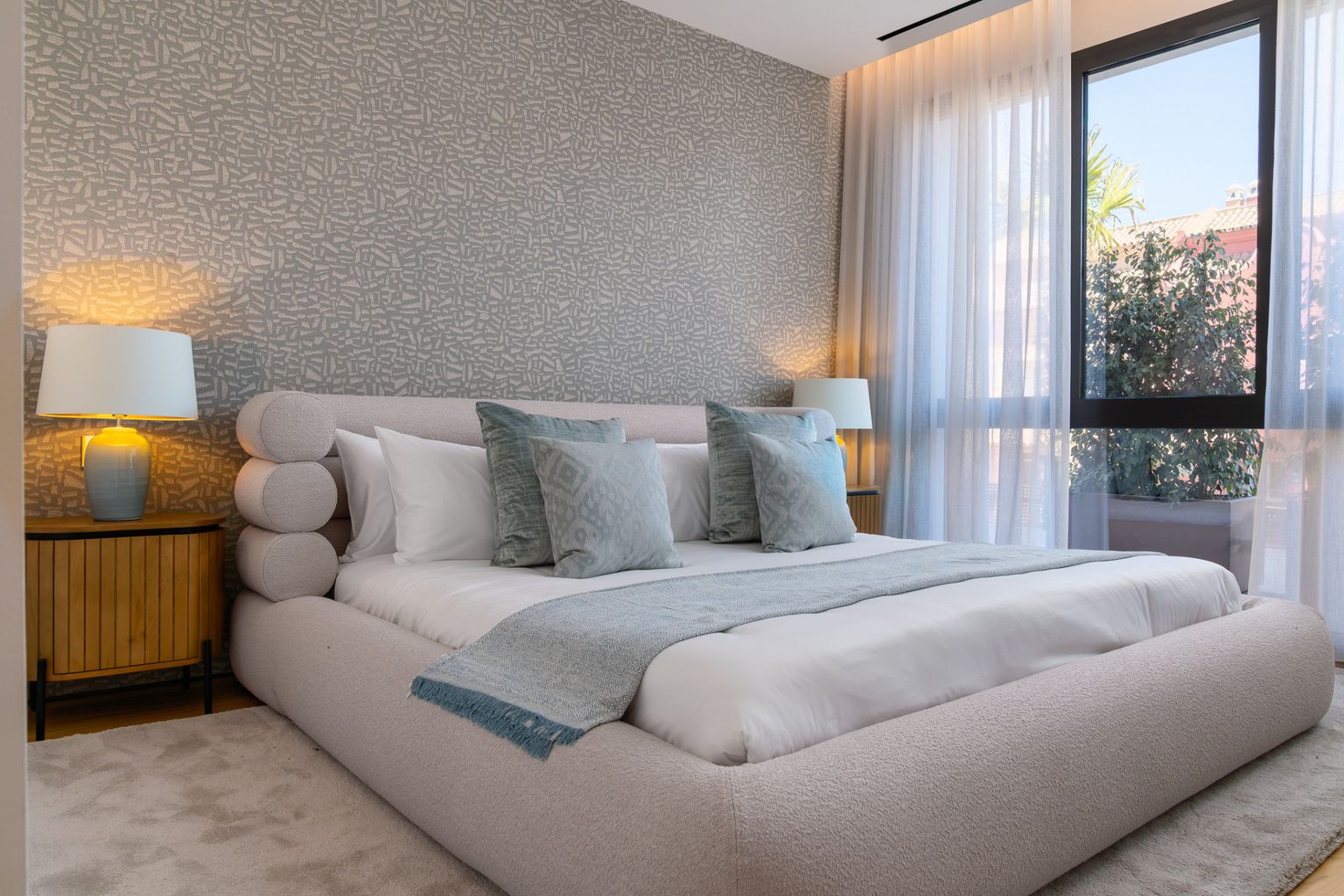 Stunning 4-Bedroom Ground Floor Apartment in Epic Phase