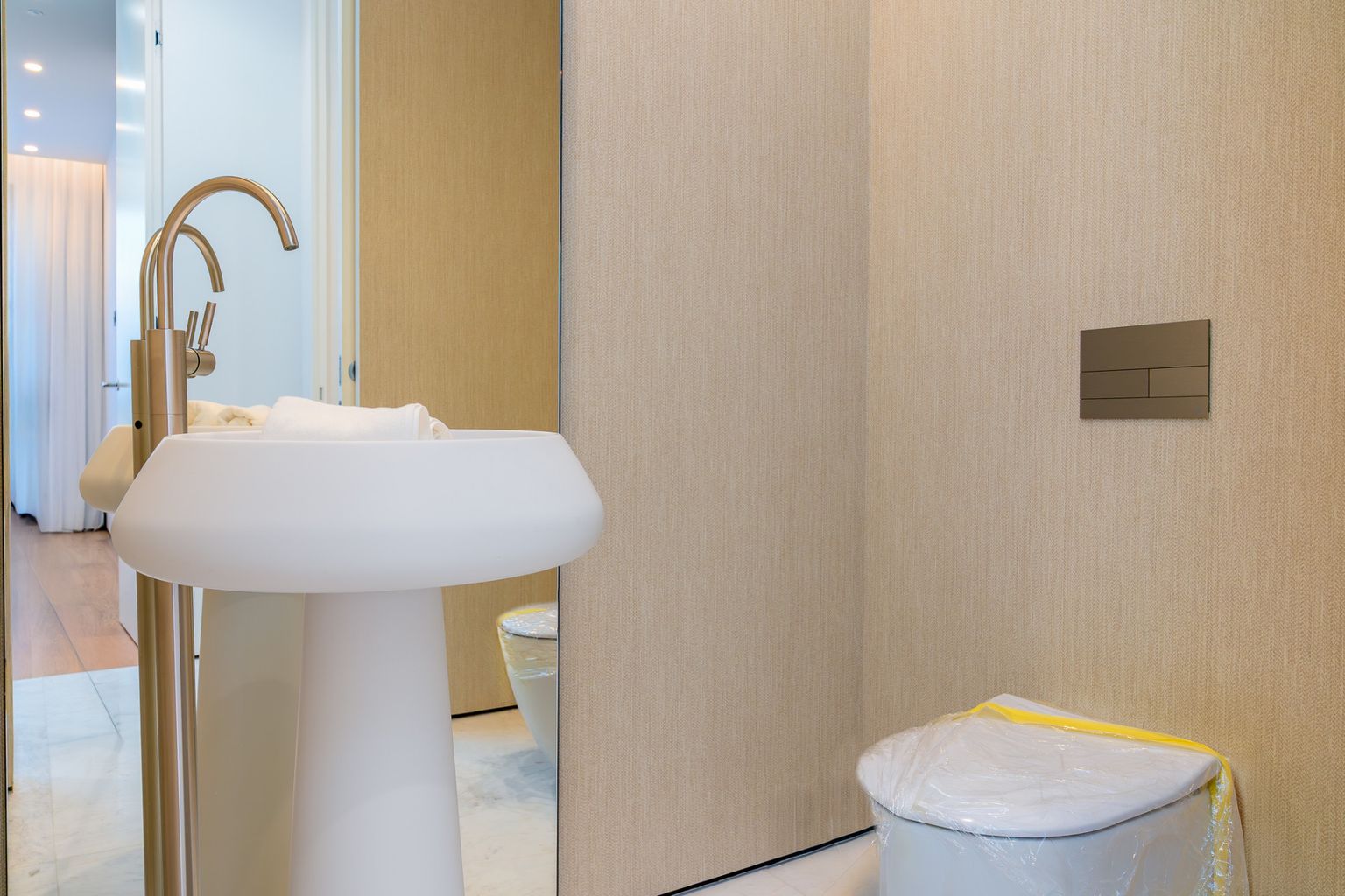 Stunning 4-Bedroom Ground Floor Apartment in Epic Phase