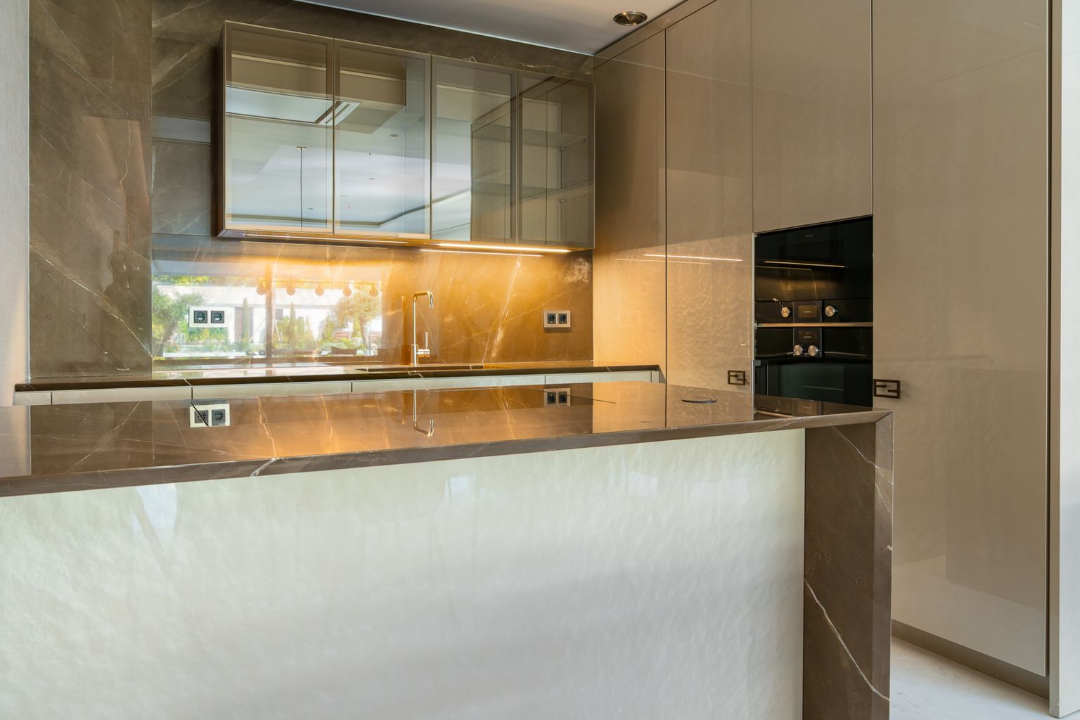 Stunning 4-Bedroom Ground Floor Apartment in Epic Phase