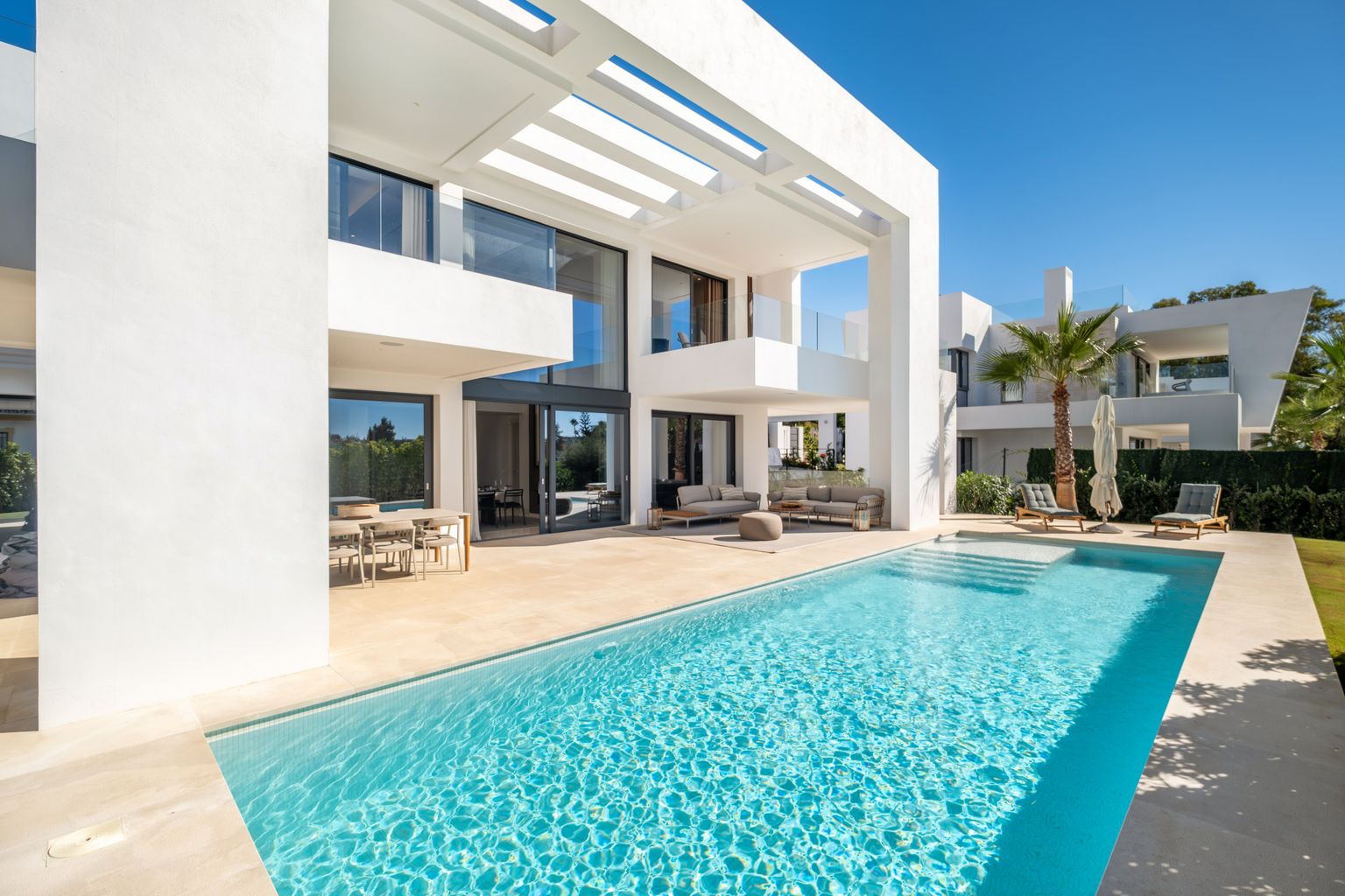 Stunning Villa in El Paraiso, Estepona