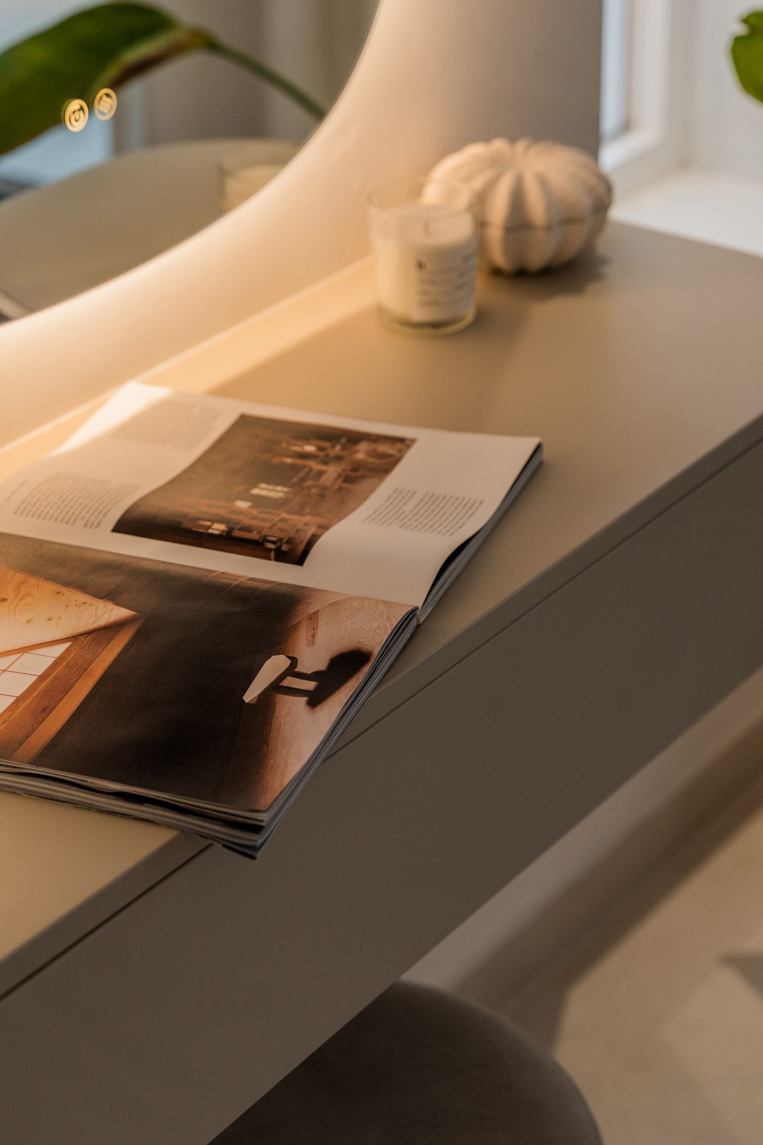 Duplex penthouse with panoramic sea views in Nueva Andalucía